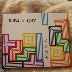 Tetris X Ipsy Eyeshadow Palette